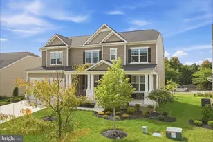7104 Cor Crk Wy, Glenn Dale, MD 20769 - Photo 2