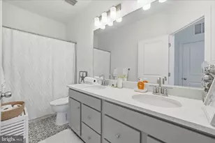 7104 Cor Crk Wy, Glenn Dale, MD 20769 - Photo 24