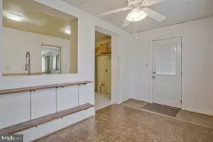 8104 Riggs Rd, Hyattsville, MD 20783 - Photo 24