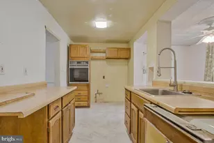 8104 Riggs Rd, Hyattsville, MD 20783 - Photo 20
