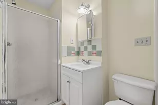 9223 E Gary Ln E, Upper Marlboro, MD 20774 - Photo 20
