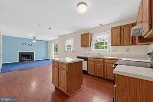 9223 E Gary Ln E, Upper Marlboro, MD 20774 - Photo 4