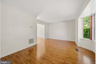 9514 Fox Run Drive, Clinton, MD 20735 - Photo 4