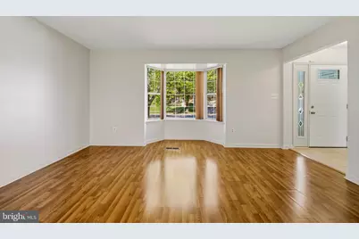 9514 Fox Run Drive, Clinton, MD 20735 - Photo 8