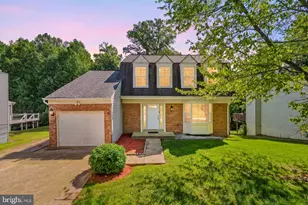 9514 Fox Run Dr, Clinton, MD 20735 - Photo 1