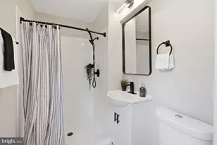 9602 Dubarry Ave, Lanham, MD 20706 - Photo 22