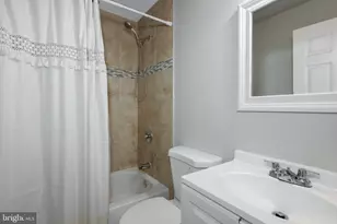 9937 Franklin St, Lanham, MD 20706 - Photo 16