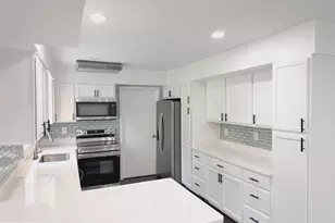 3207 Superior Ln, Bowie, MD 20715 - Photo 2