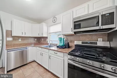 7233 Marywood Street, Hyattsville, MD 20784 - Photo 14