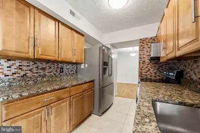 7716 Hanover Parkway #304, Greenbelt, MD 20770 - Photo 10