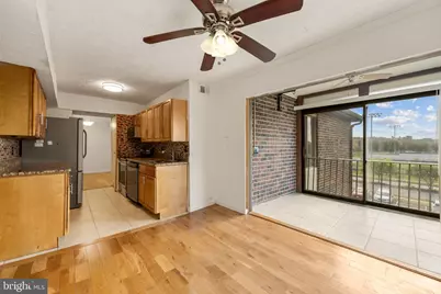7716 Hanover Parkway #304, Greenbelt, MD 20770 - Photo 12