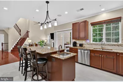 8100 Hollow Tree Lane, Upper Marlboro, MD 20772 - Photo 20