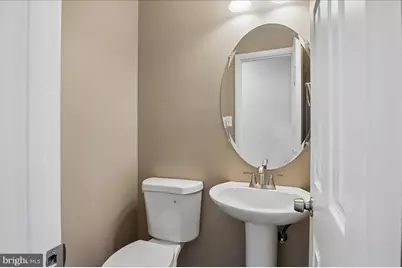 5503 Rollins Lane, Capitol Heights, MD 20743 - Photo 12