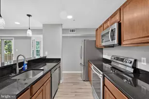 2071 Alice Ave, Oxon Hill, MD 20745 - Photo 4