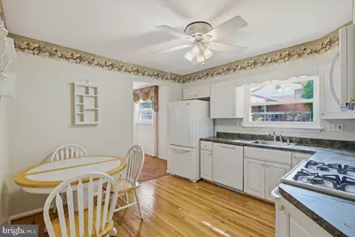 7021 Saint Annes Avenue, Lanham, MD 20706 - Photo 8