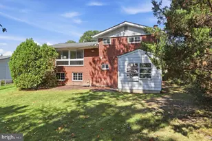 6817 Calverton Dr, Hyattsville, MD 20782 - Photo 46