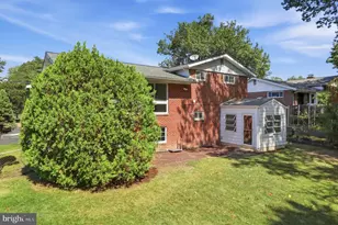 6817 Calverton Dr, Hyattsville, MD 20782 - Photo 44