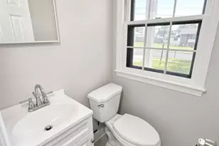4904 Shopton Dr, Temple Hills, MD 20748 - Photo 10