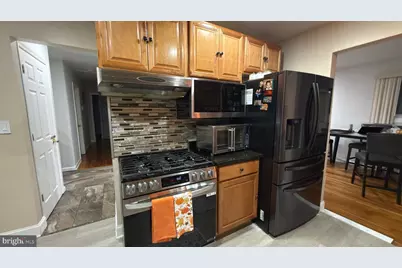 [Address not provided], Lanham, MD 20706 - Photo 2