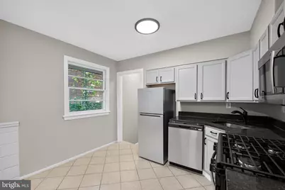 [Address not provided], Hyattsville, MD 20784 - Photo 8