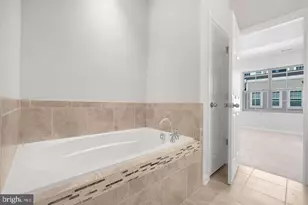 12504 Adobe Aly, Beltsville, MD 20705 - Photo 16
