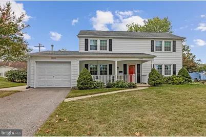 12105 Reardon Lane, Bowie, MD 20715 - Photo 2