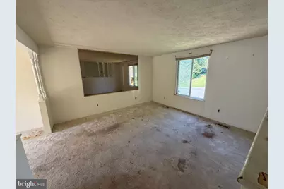 6205 Plum Way, Clinton, MD 20735 - Photo 2
