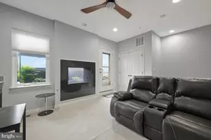 518 Harborview Dr, Oxon Hill, MD 20745 - Photo 26