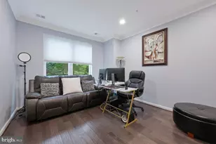 518 Harborview Dr, Oxon Hill, MD 20745 - Photo 38