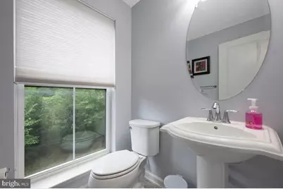 518 Harborview Drive, Oxon Hill, MD 20745 - Photo 14