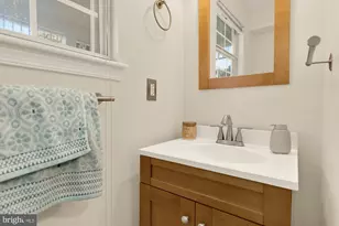 9400 Fox Run Dr, Clinton, MD 20735 - Photo 12