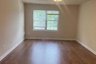 6812 Irene Ct, Bowie, MD 20720 - Photo 4