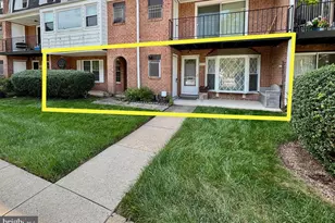 8042 Lakecrest Dr, Greenbelt, MD 20770 - Photo 2