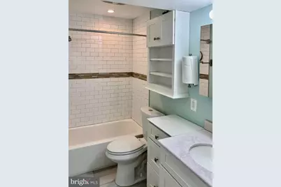 8042 Lakecrest Drive, Greenbelt, MD 20770 - Photo 12