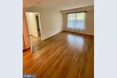 8042 Lakecrest Drive, Greenbelt, MD 20770 - Photo 16