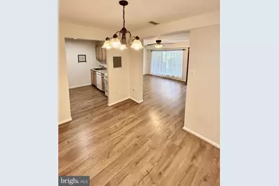 8042 Lakecrest Drive, Greenbelt, MD 20770 - Photo 6