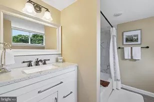 5705 Ager Rd, Hyattsville, MD 20782 - Photo 6