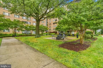 4410 Oglethorpe Street #607, Hyattsville, MD 20781 - Photo 32