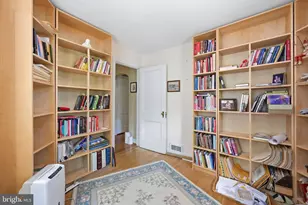 4009 Tennyson Rd, Hyattsville, MD 20782 - Photo 16