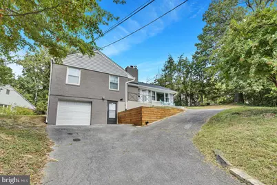 6202 Inwood Street S, Cheverly, MD 20785 - Photo 2
