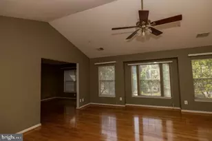 5803 Lawton Ct, Lanham, MD 20706 - Photo 16