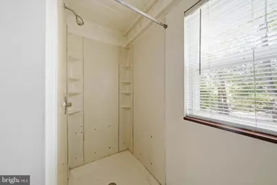 2600 Cool Spring Road, Hyattsville, MD 20783 - Photo 18