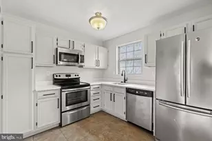 6905 Mountain Lake Pl, Capitol Heights, MD 20743 - Photo 16