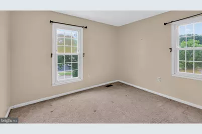 13100 N Point Lane, Laurel, MD 20708 - Photo 16