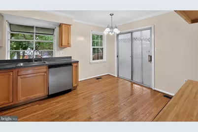 13100 N Point Lane, Laurel, MD 20708 - Photo 10