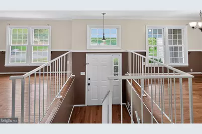 13100 N Point Lane, Laurel, MD 20708 - Photo 4