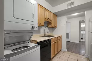 6930 Hanover Pkwy, Greenbelt, MD 20770 - Photo 22