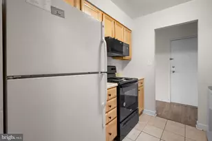 6930 Hanover Pkwy, Greenbelt, MD 20770 - Photo 26