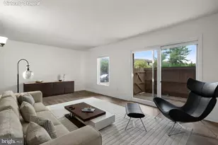 6930 Hanover Pkwy, Greenbelt, MD 20770 - Photo 10