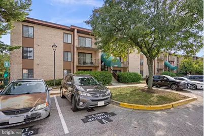 6930 Hanover Parkway #201, Greenbelt, MD 20770 - Photo 2